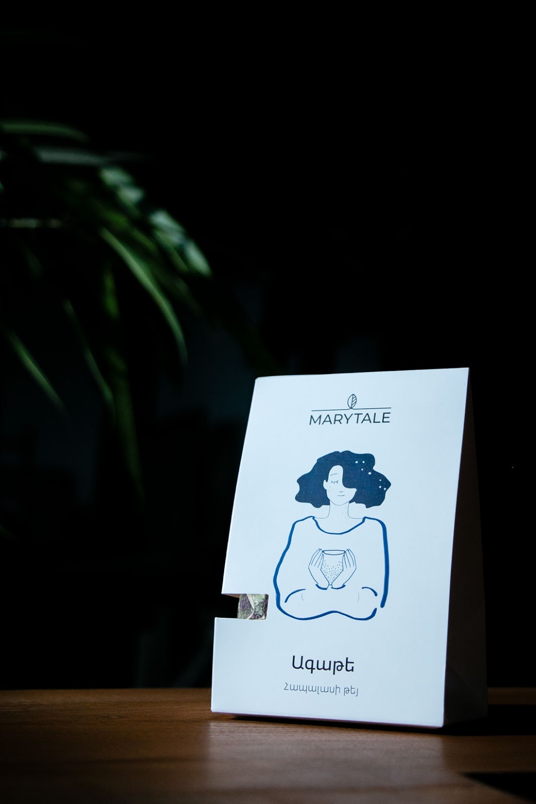 “女孩花茶”插画故事茶包设计(图3)