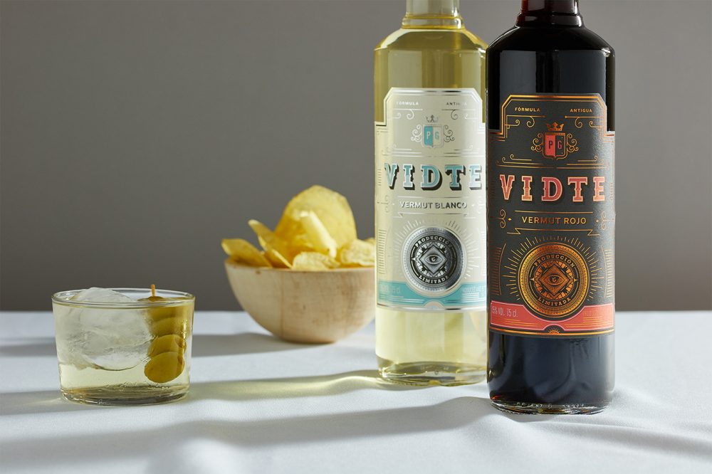 Vidte Vermouth酒包装设计越来越漂亮(图1)