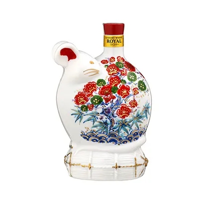 酒产品包装这样设计简约奢华(图1)