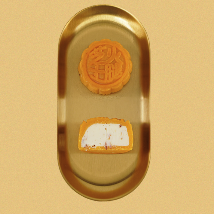 金尊 芝士火腿广式月饼 300g包装礼盒产品包装创意设计欣赏(图3)