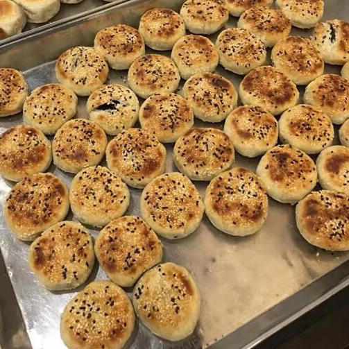 胥城月饼 鲜肉苏式月饼 蟹克黄咸味 10个包装礼盒产品包装创意设计欣赏(图3)