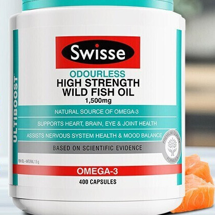 Swisse 斯维诗 Ultiboost 无腥味高浓度野生鱼油胶囊 400粒*3瓶保健产品包装创意设计欣赏(图3)