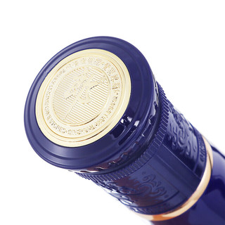 创意酒包装设计郎酒 青花郎酒 天宝洞藏 陈酿 53%vol 酱香型白酒 558ml＊6瓶 整箱装产品包装设计欣赏(图6)
