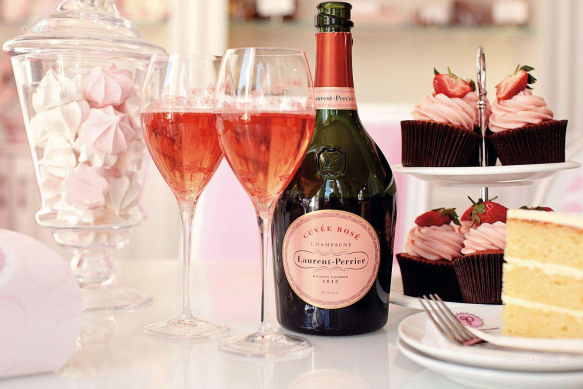 LaurentPerrier罗兰百悦品牌logo与产品包装设计欣赏(图2)