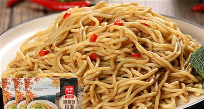 伊田面馆 伊田面馆品牌logo与食品包装设计欣赏(图4)